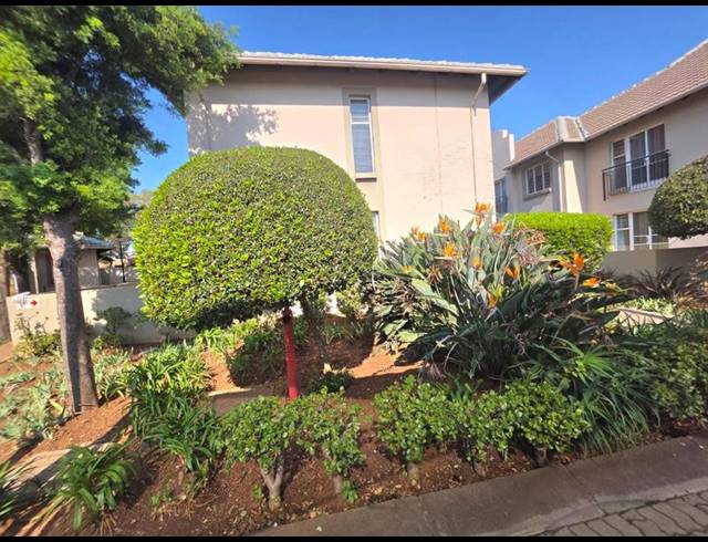1 BEDROOM APARTMENT FOR SALE IN KLIPPOORTJIE